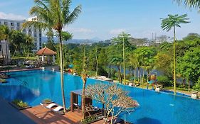 Hotel Mason Pine Bandung